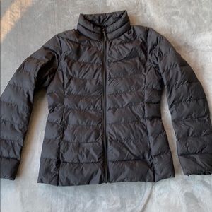 Uniqlo nylon puffer jacket